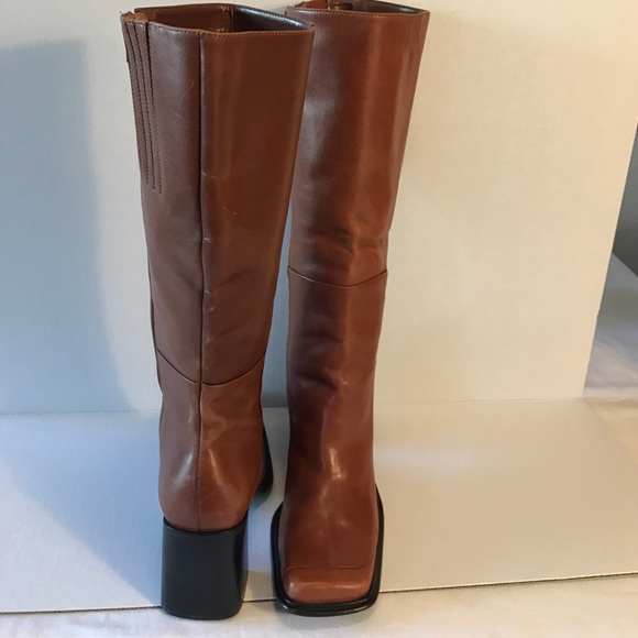 Connie boots - Picture 2 of 3