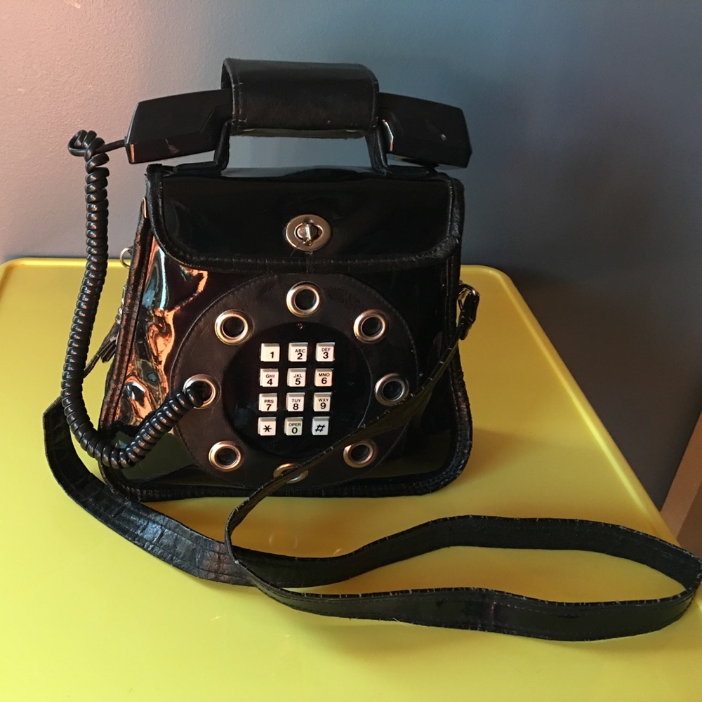 Working patent leather telephone bag
