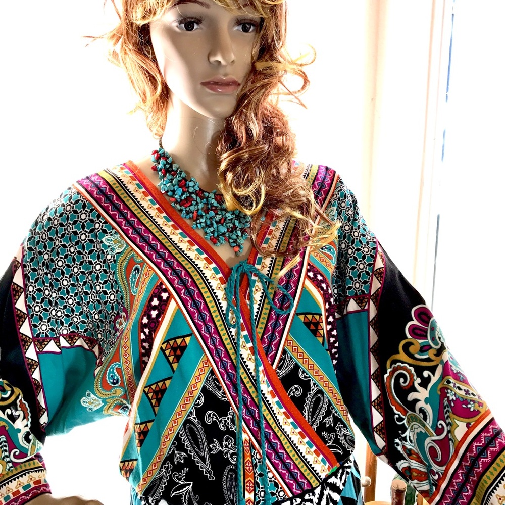 Beautiful Flying Tomato Top