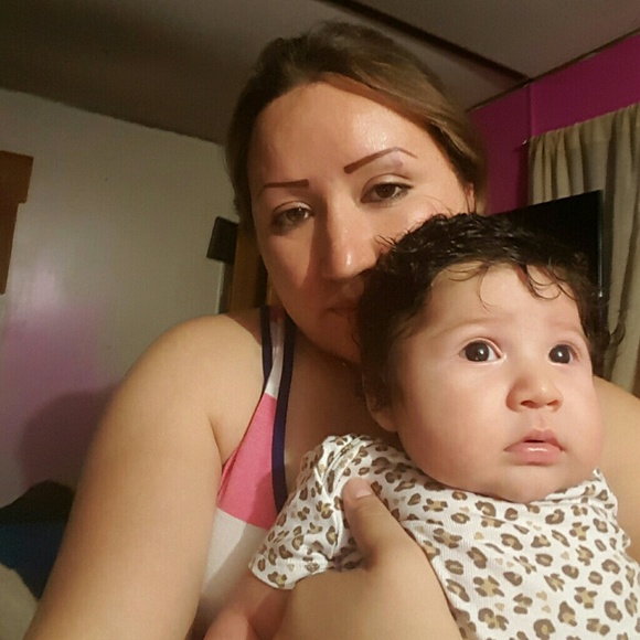 Meet your Posher, Lilian - Picture 1 of 1