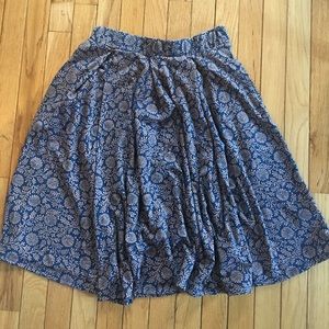 LULAROE - BNWOT Madison Skirt - with pockets!! 😍