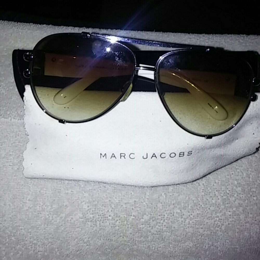 ❌SOLD❌ MARC JACOBS AVIATORS