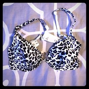 Victoria's Secret Body by Victoria Unlined Bra34B