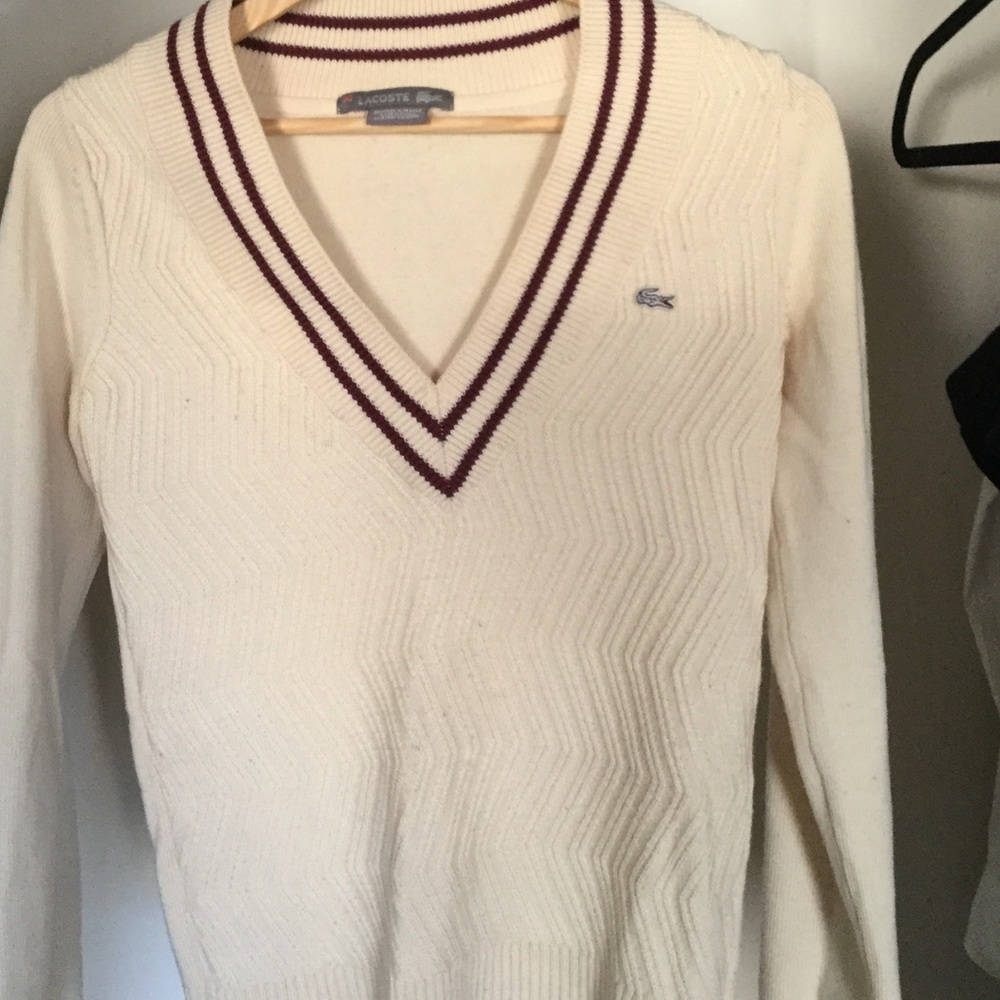 Tennis sweater
