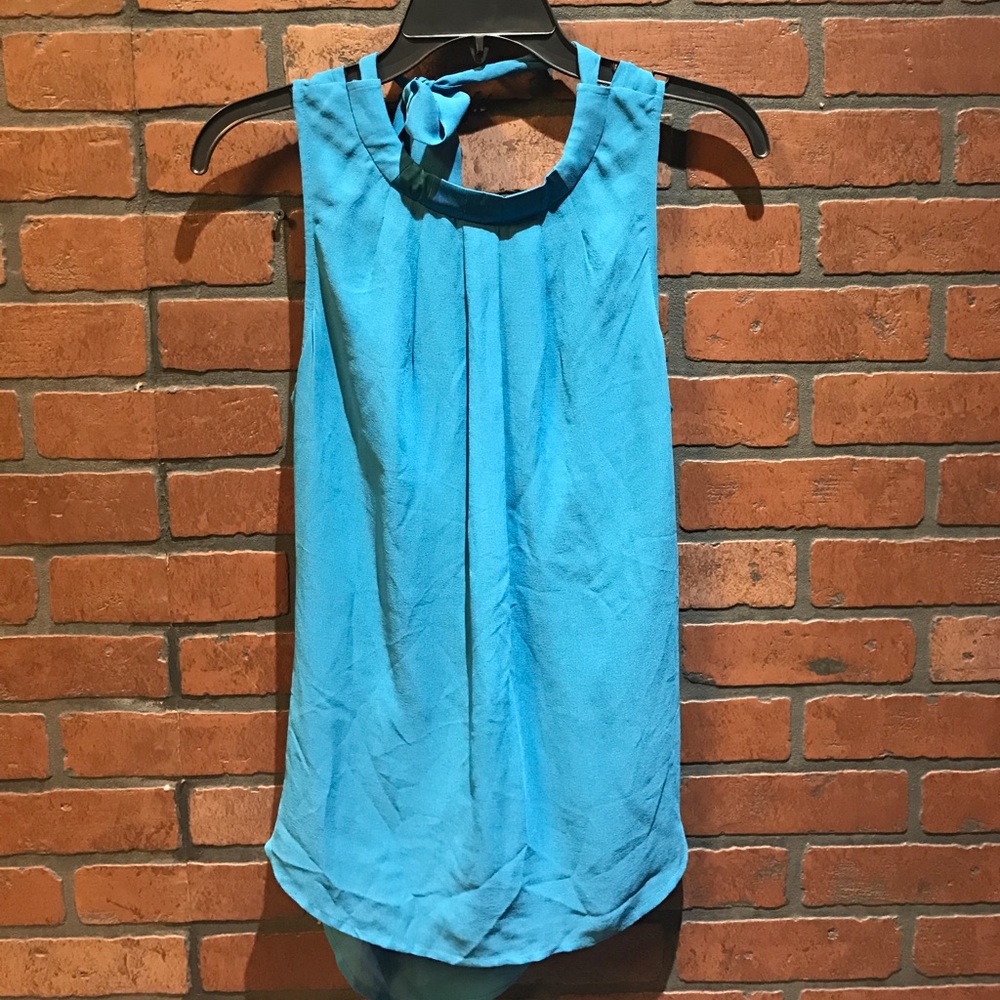 Women's Top