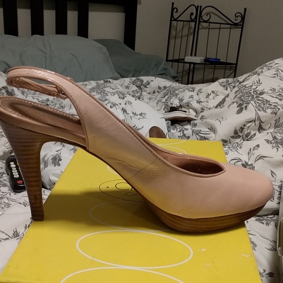 Excellent heels - Picture 2 of 3