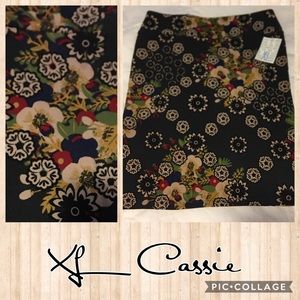 LuLaRoe XL Cassie BN
