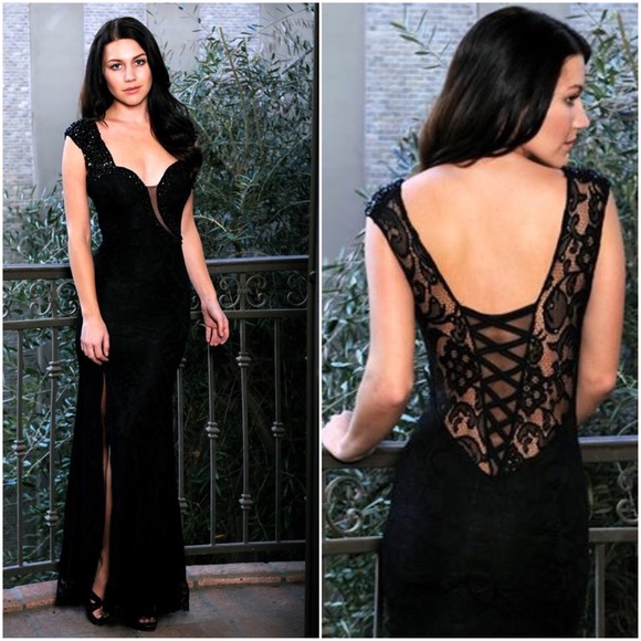 Lace gown with beaded shoulders - Picture 2 of 5