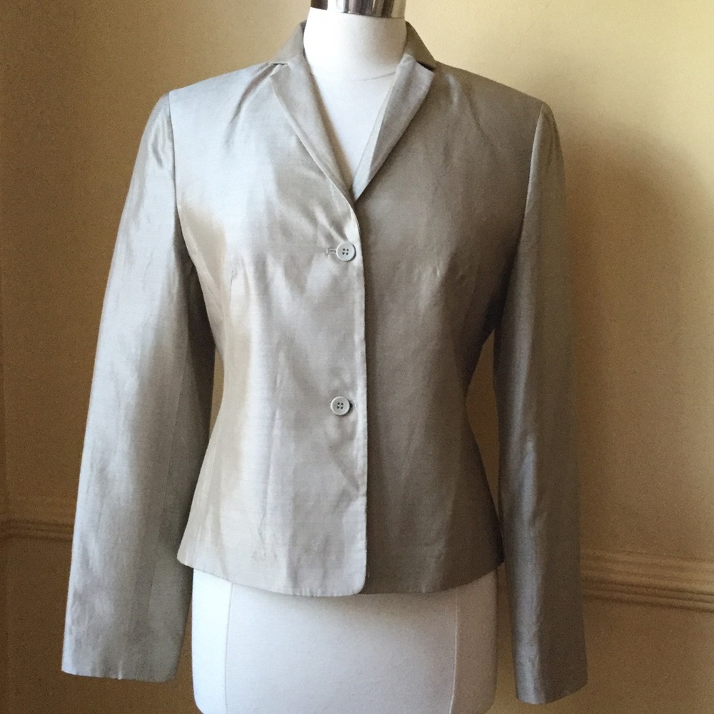 ANN TAYLOR LOFT Gold Silk Jacket. SIZE 8