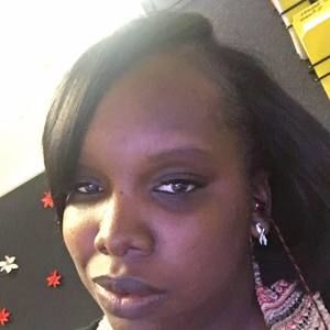 Meet your Posher, Khadijah