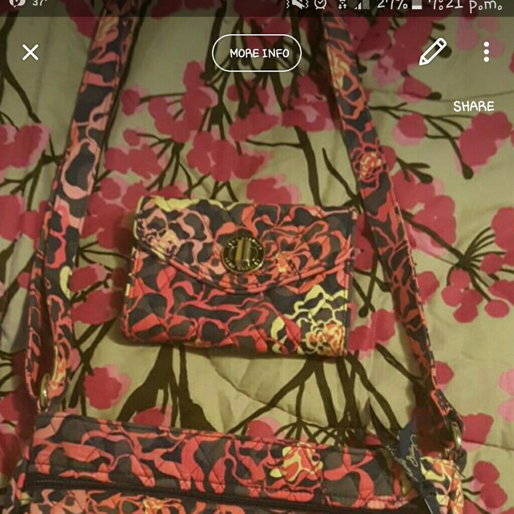 Vera bradley breast cancer awareness messenger bag