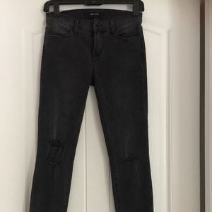 Used Photo Ready Cropped Mid Rise Skinny Jeans