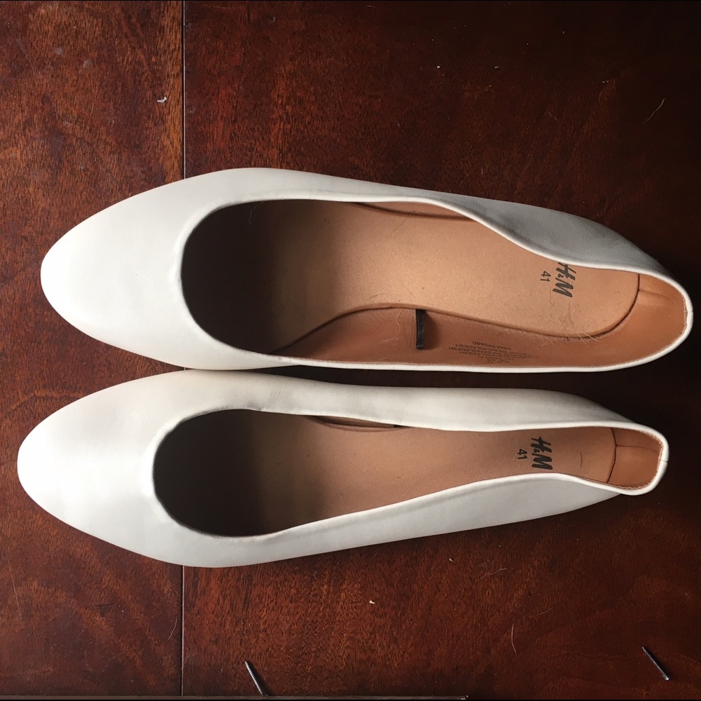 H&M blush colored flats