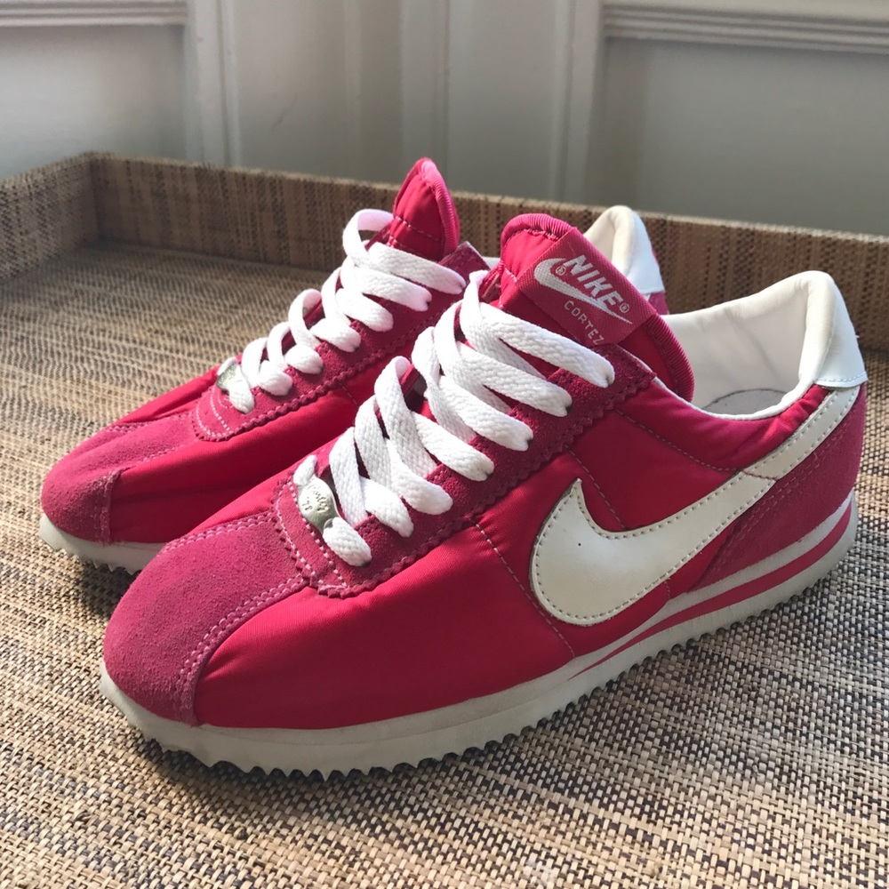 Vintage Used  2003 Nike Cortez women size 7.5