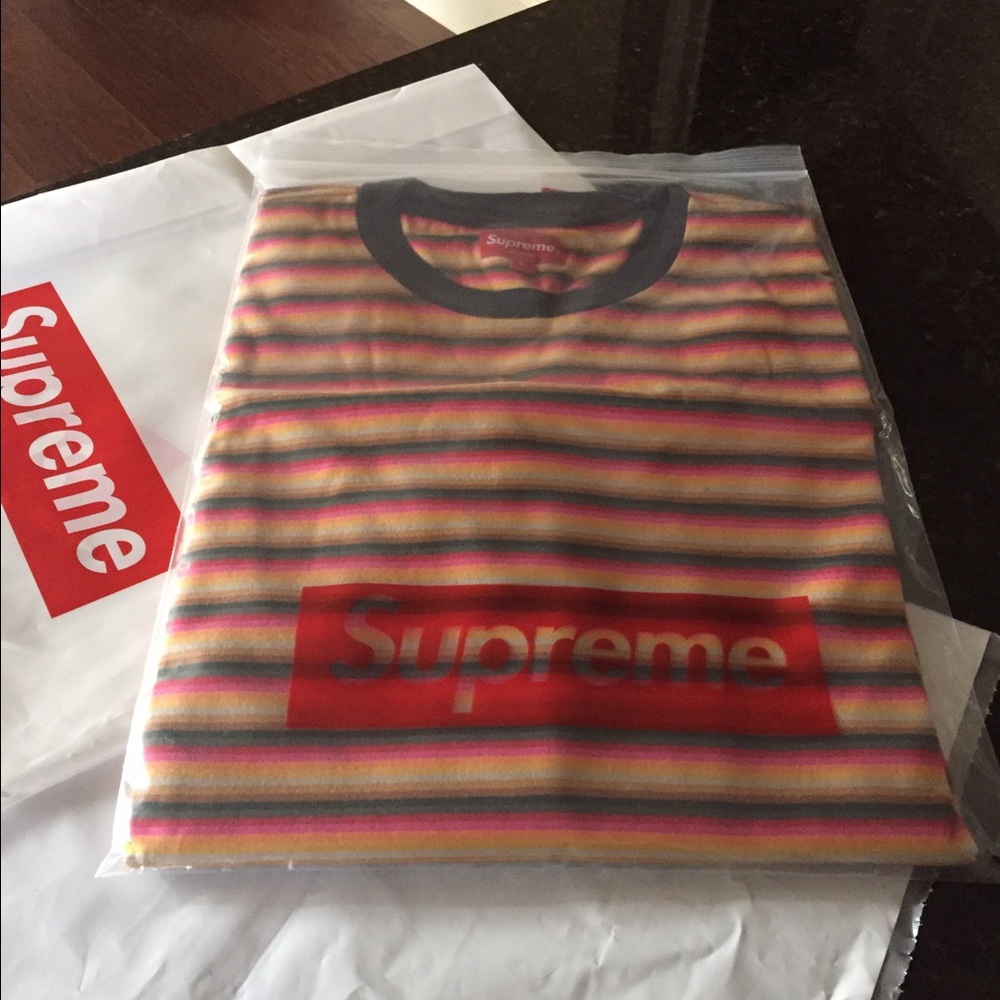 Supreme Multistripe reflective logo - Picture 1 of 3