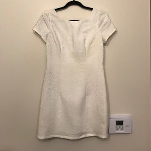 Ladakh Size 8 White Mini-Dress