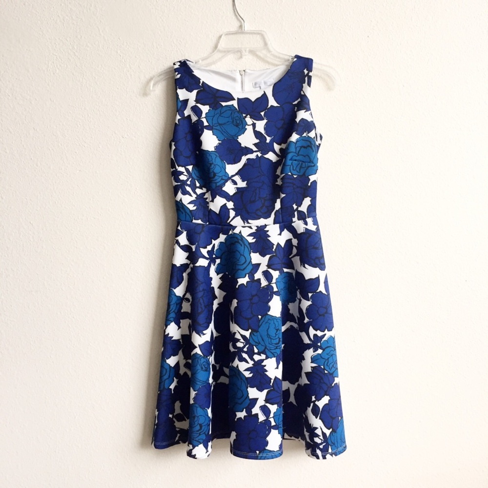 New York & Company Stretch Dress Size XS