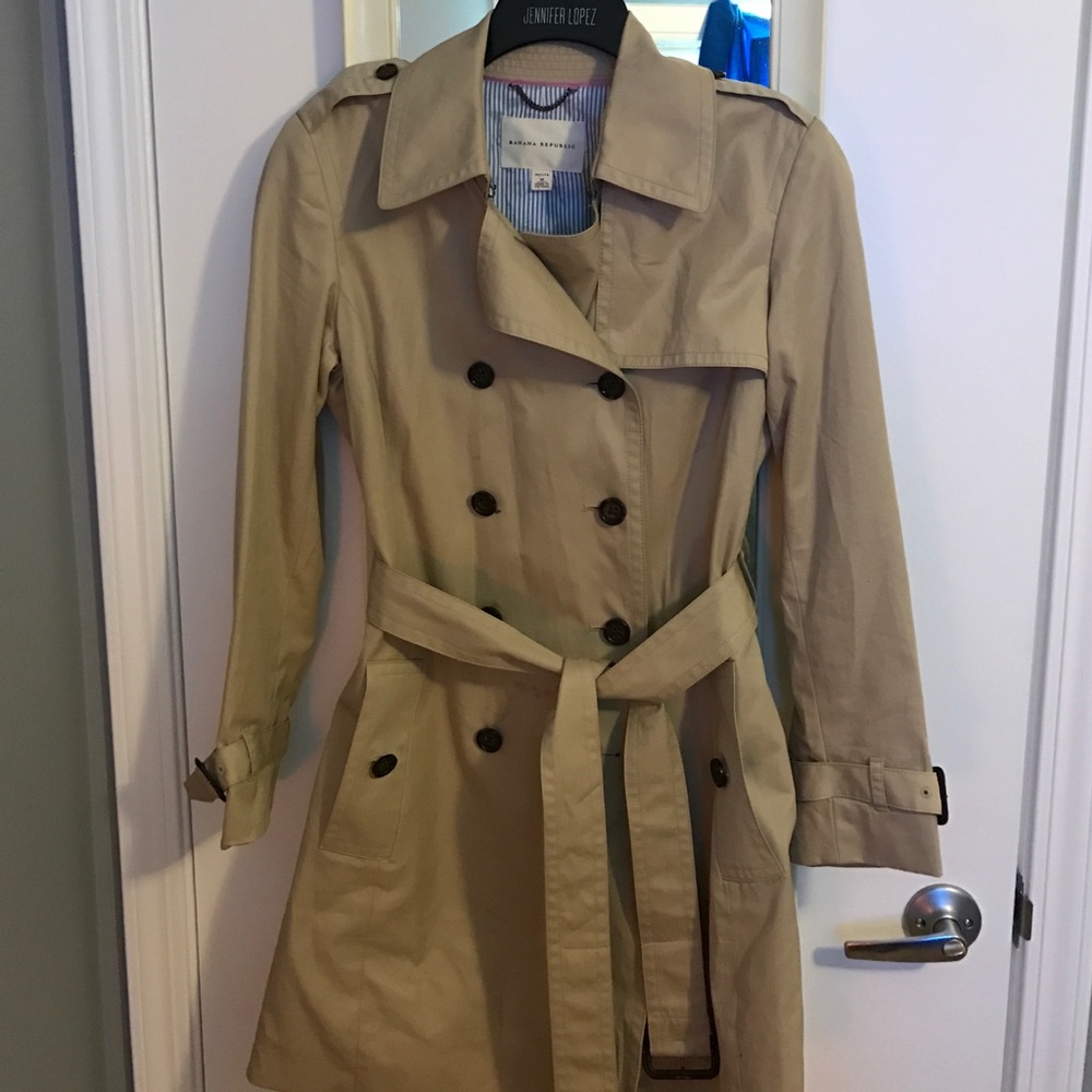 Banana Republic classic trench coat
