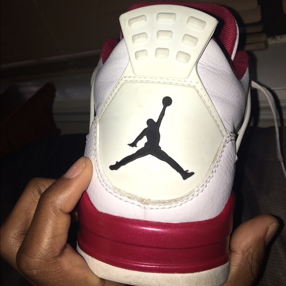 Jordan 4's - Picture 4 of 5