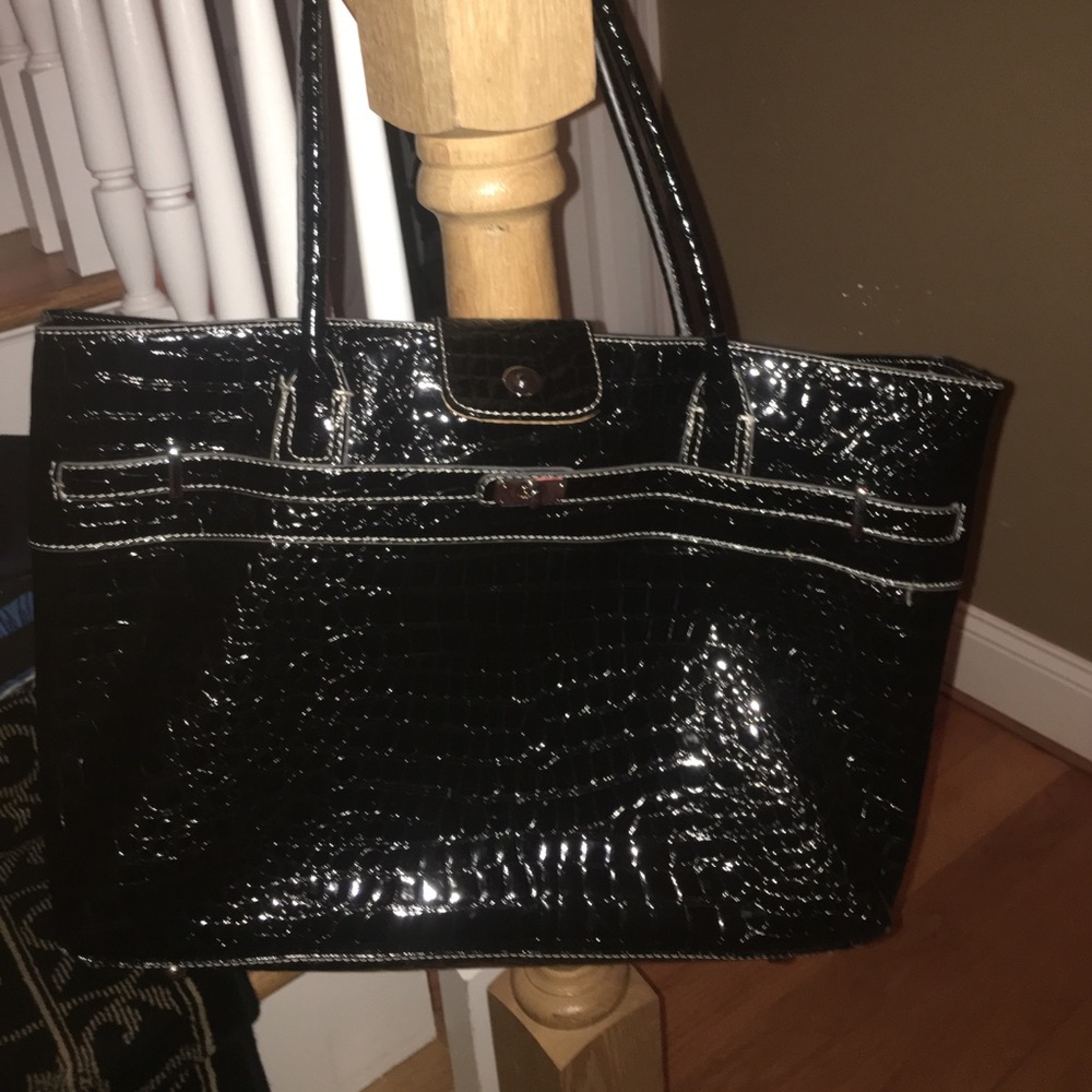 Leather/Snakeskin bag!