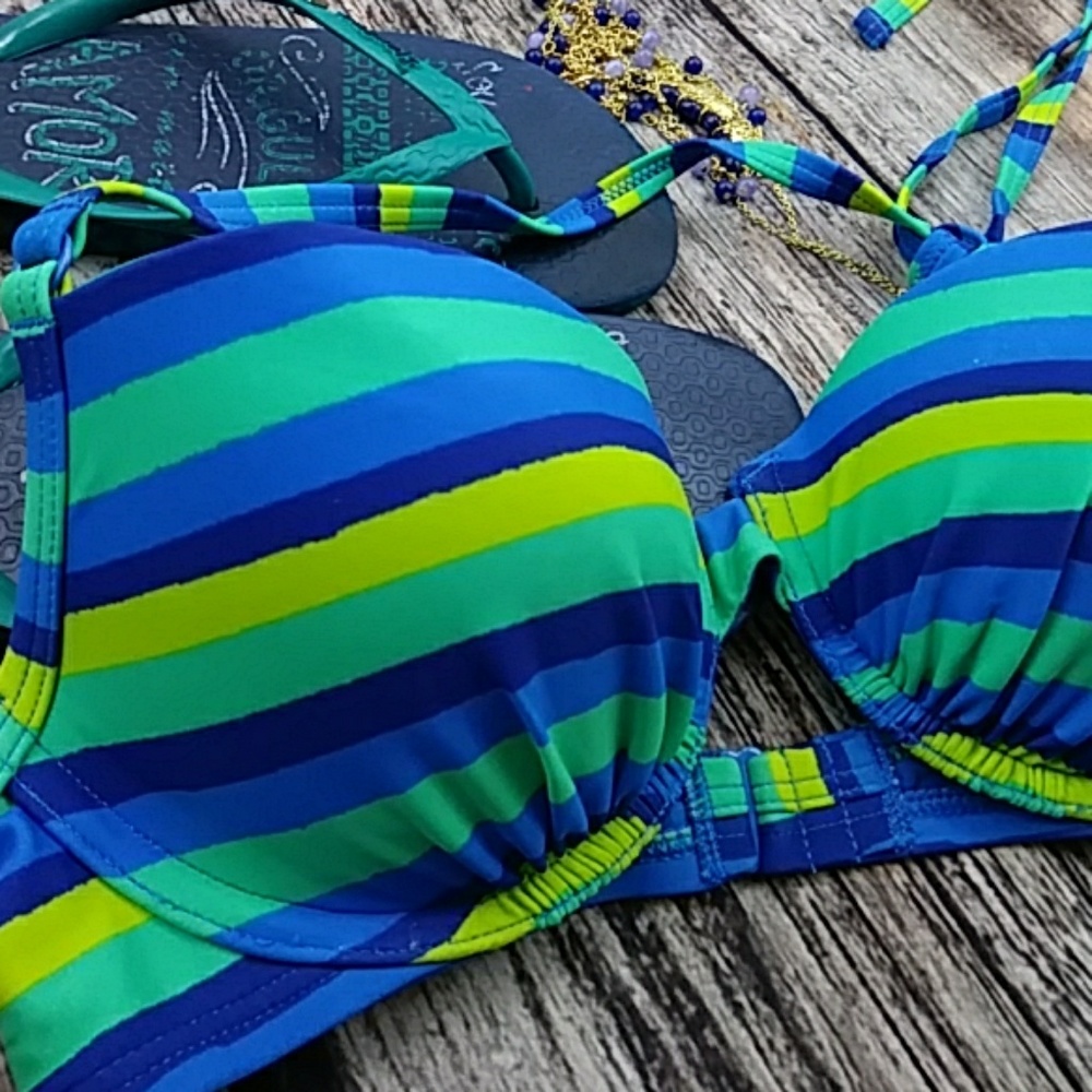 Aerie  Maddie Stripe Bikini Top Only - Picture 4 of 5