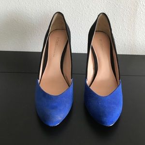 BCBG Two Toned Pumps