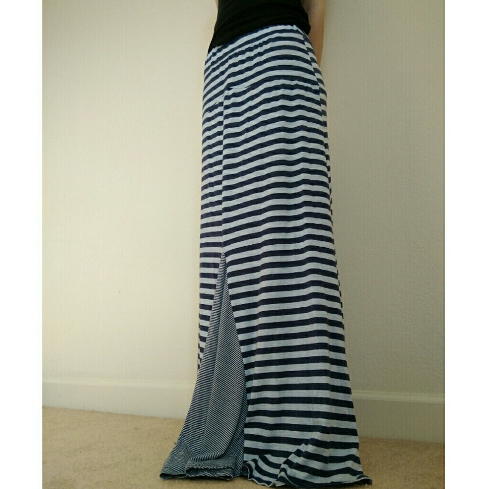 POOF! Maxi Skirt