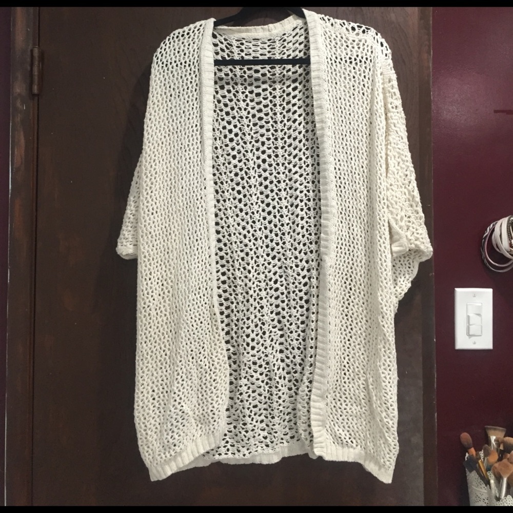 brandy Melville beige cardigan