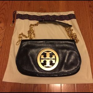 tory burch reva clutch