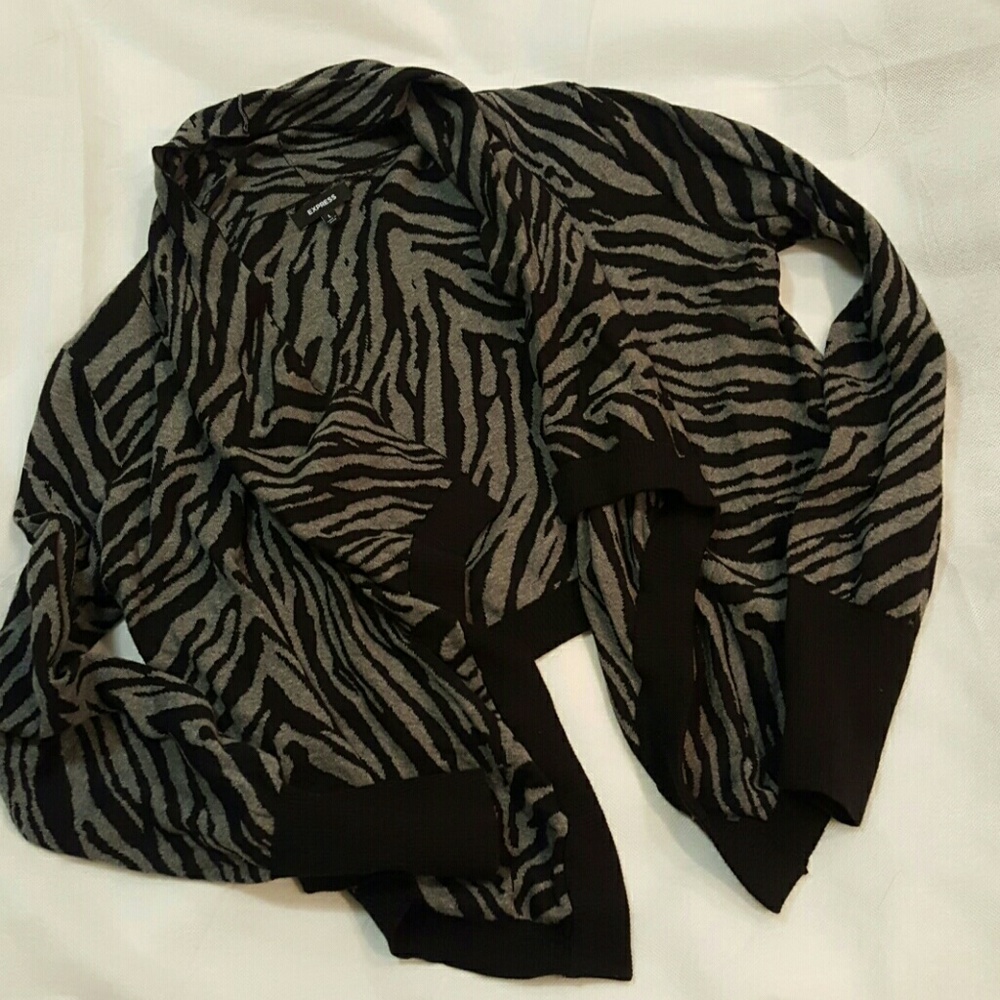 Express Cardigan - Picture 5 of 5