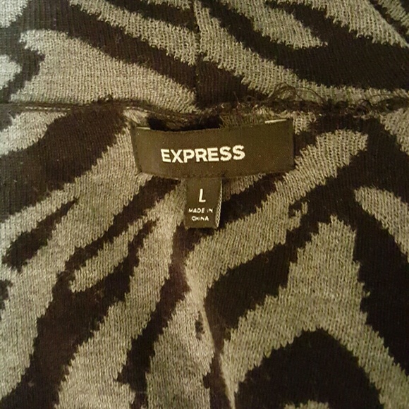 Express Cardigan - Picture 4 of 5
