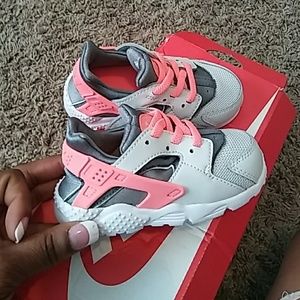 Kids shoes