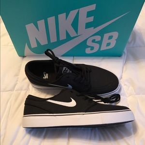NIKE SB ZOOM stefan janoski canvas shoe