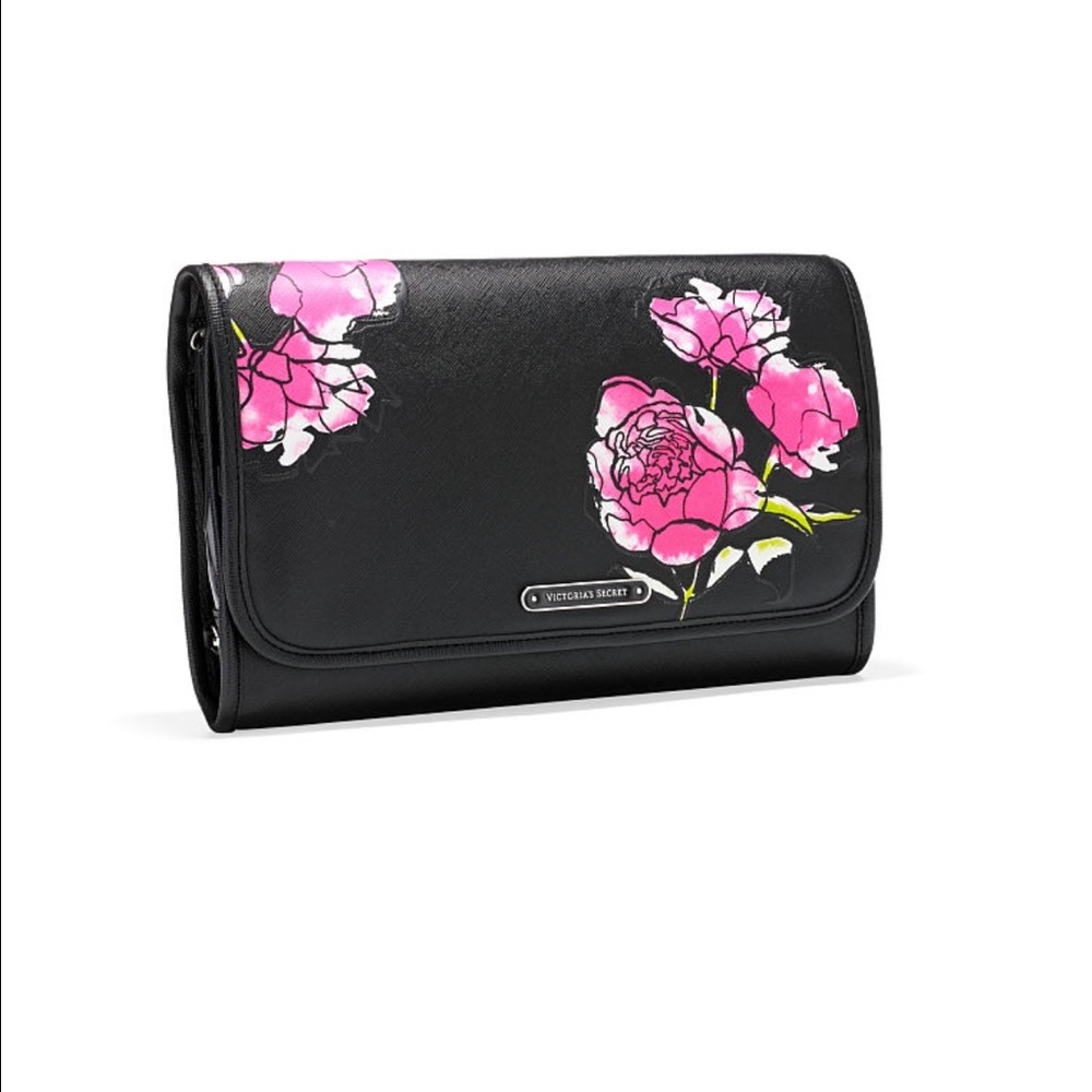 New VS Hanging Travel & Lingerie Bag