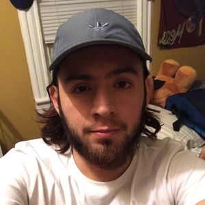 Meet your Posher, Luis