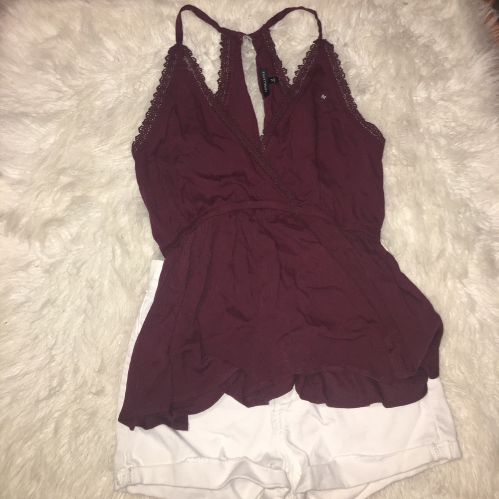 Kendall & Kylie V neck top