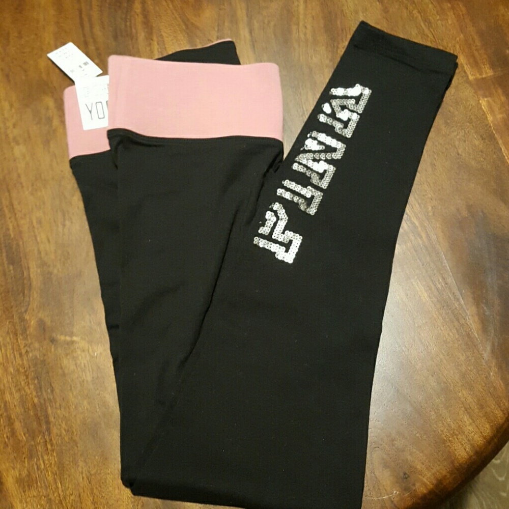 VS Pink yoga leggings