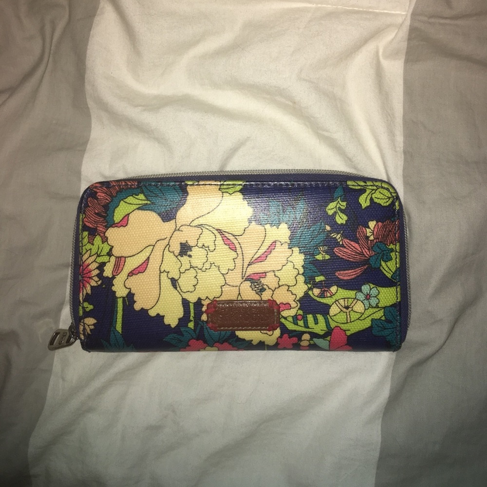 Sakroots wallet