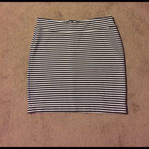 Black and white striped pencil skirt
