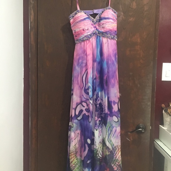 Beautiful colorful prom/ evening dress - Picture 1 of 4