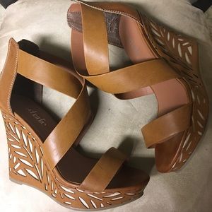 Charming Charlie Tan 8.5 Wedge Shoe