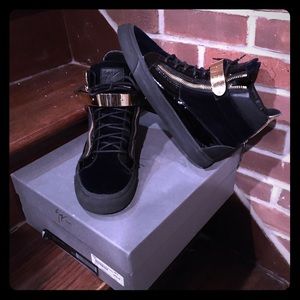 GIUSEPPE SNEAKERS