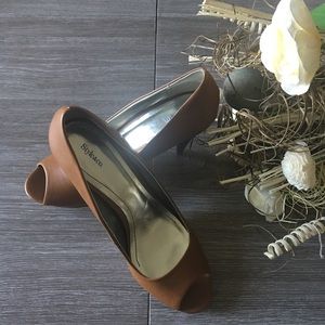 Style & co peep toe pumps heels