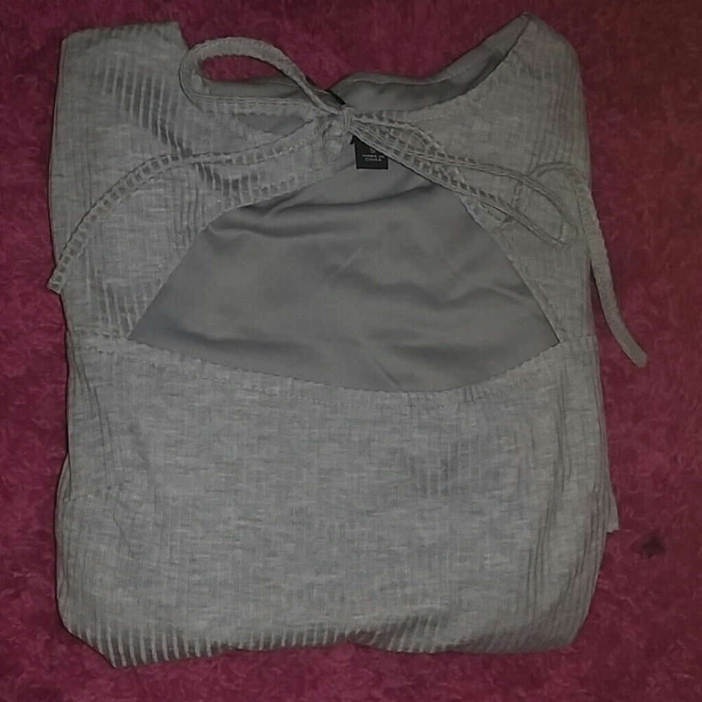 Short grey dress - Picture 4 of 8