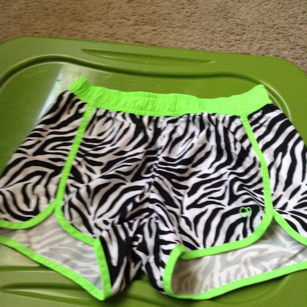Op shorts