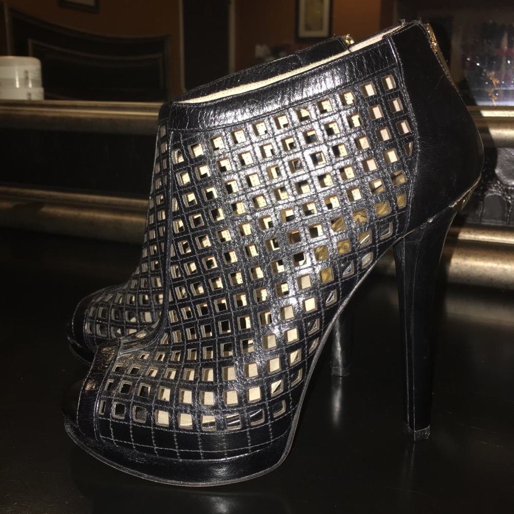 MK Heels