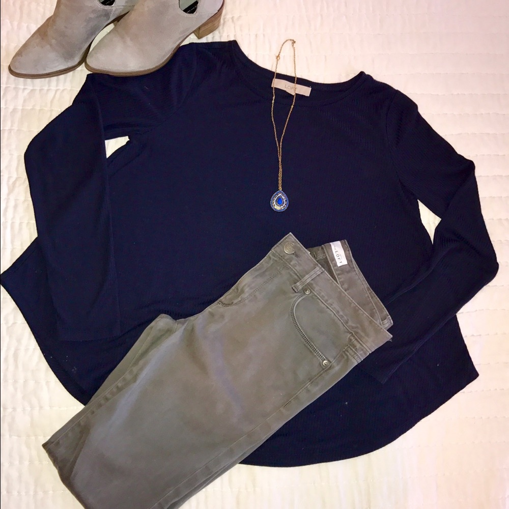 Navy ribbed swing top