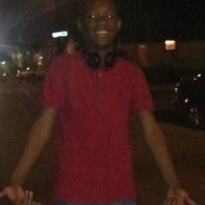 Meet your Posher, Cameron