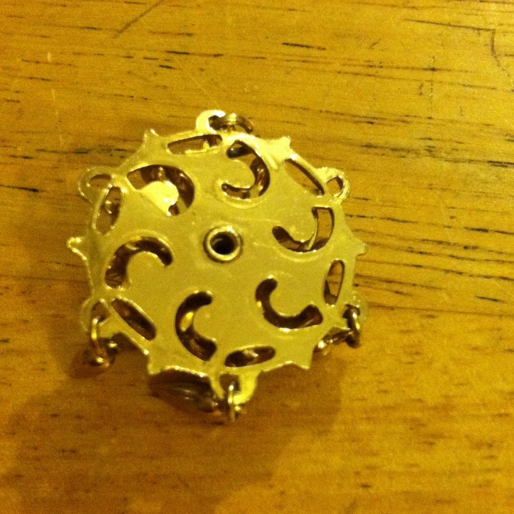 Rhinestone pendent - Picture 2 of 3