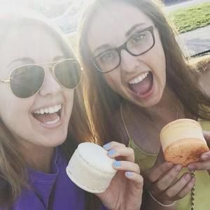 Meet your Posher, Kaitlin